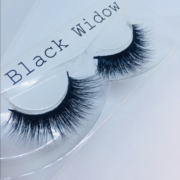 ✨Black Widow lashes✨ - Picture 4 of 4